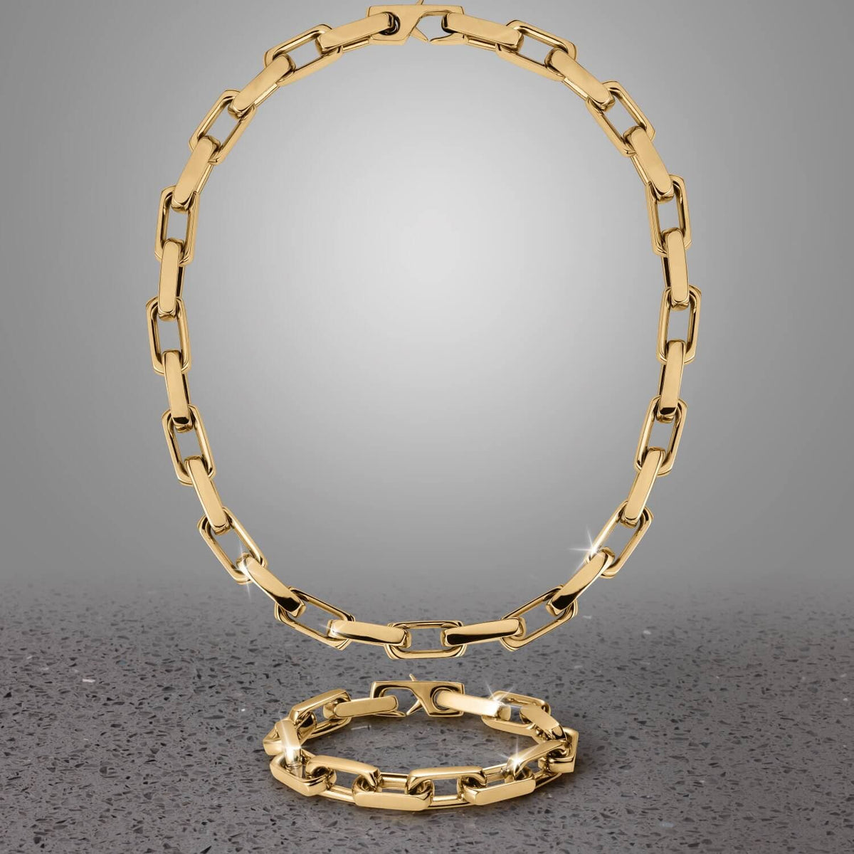 Insignia Golden Bracelet